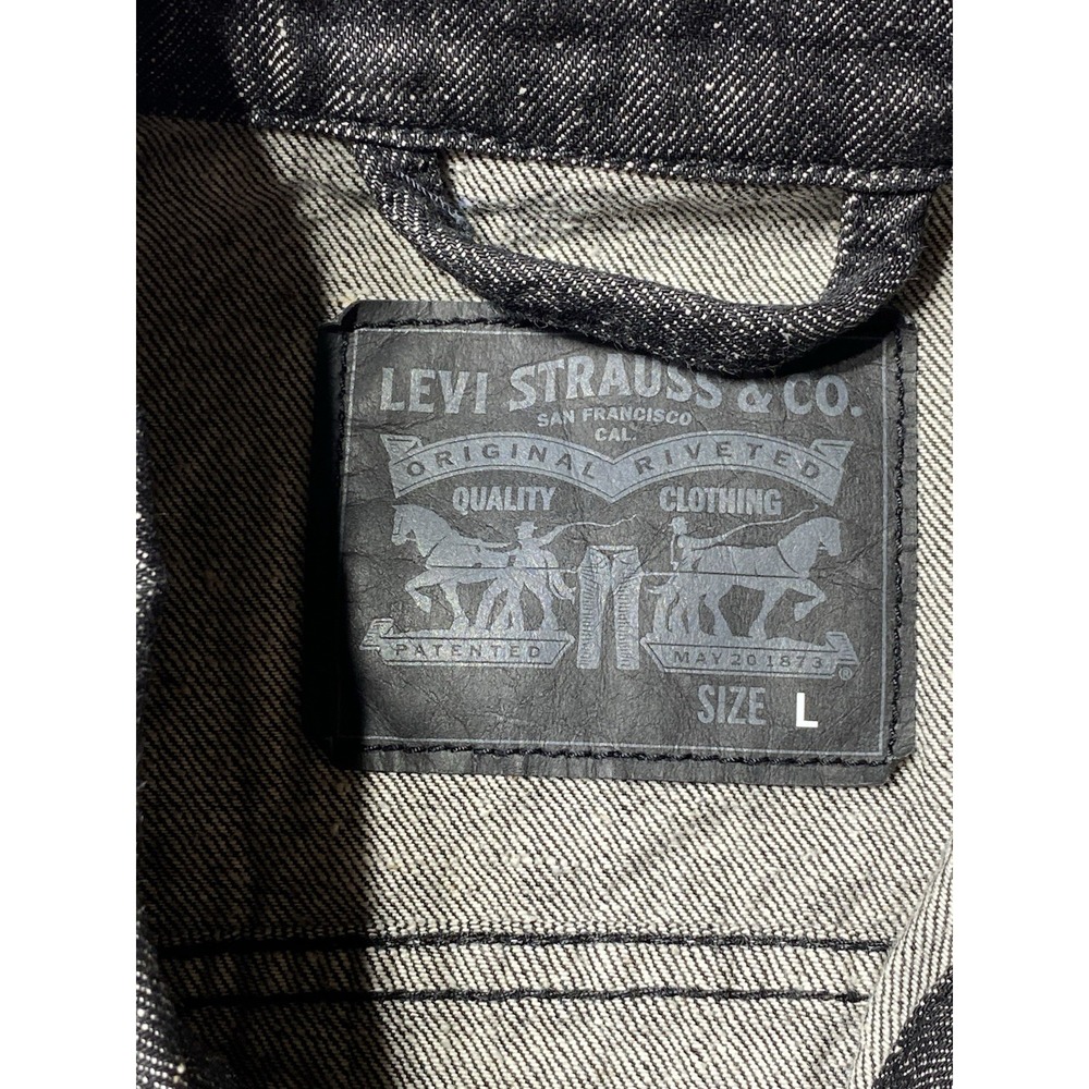 Vintage Y2K Levi's 72334 Black Denim Trucker Jacket Men's Large Red Tab - Picture 7 of 12
